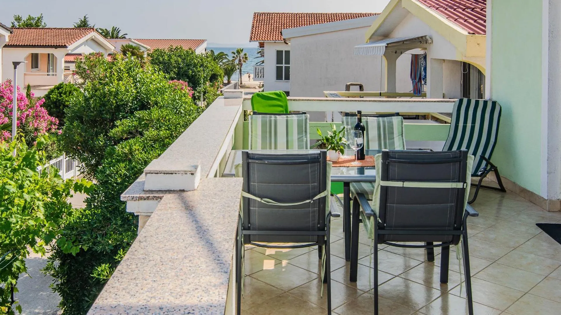 Apartment Semak فير